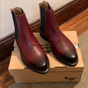 NIB Dr. Martens Zillow Boots